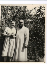 О. Милий и матушка Лия, 1964 г. (из семейного архива Рудневых)
