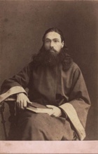 Священник Александр Михайлович Леонидов. 1890-е <br> Ист.: Астраханское духовенство