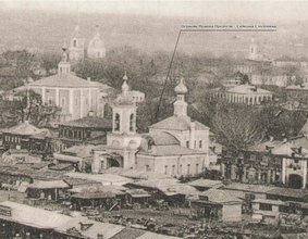 Церковь Усекновения главы Иоанна Предтечи (на фотографии в центре), где в 1870–1880-е служил отец Александр Добров. Коломна, 1900<br>Ист.: церкви-коломны.рф
