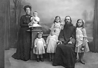 Семья Тихомировых<br>Ист.: Священномученик протоиерей Иоанн Тихомиров (1876–1938)