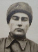 Сын — Дмитрий Николаевич Амитиров <br>1940-е.<br> Ист.: myheritage.com