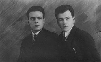 Леонид и Георгий Савицкие.<br>Ист.: Священномученик протоиерей Ярослав Савицкий // Сайт русского писателя Александра Трофимова