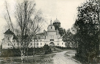 Покровский девичий монастырь, место службы пономаря Ивана Леонардова.
Дмитровский уезд, Хотькова слобода.<br>Ист.: khotkovmonastery.ru