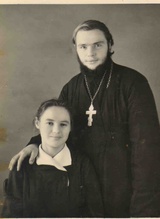 О. Милий и матушка Лия, 1958 г. (из семейного архива Рудневых)