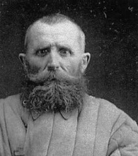 Священник Никодим Николаевич Страхов сразу после возвращения из заключения. с.Товаро-Никольское, лето 1944 г.<br>Ист.: Новомученики, исповедники, за Христа пострадавшие ...