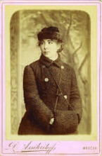 Александра Валентиновна
Пассек (Амфитеатрова), дочь.
1886.<br>Ист.: «Я услышу вас...» ... С. 29